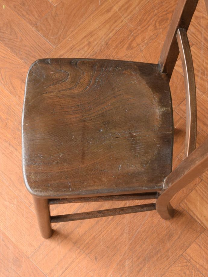 アンティークの椅子の座面