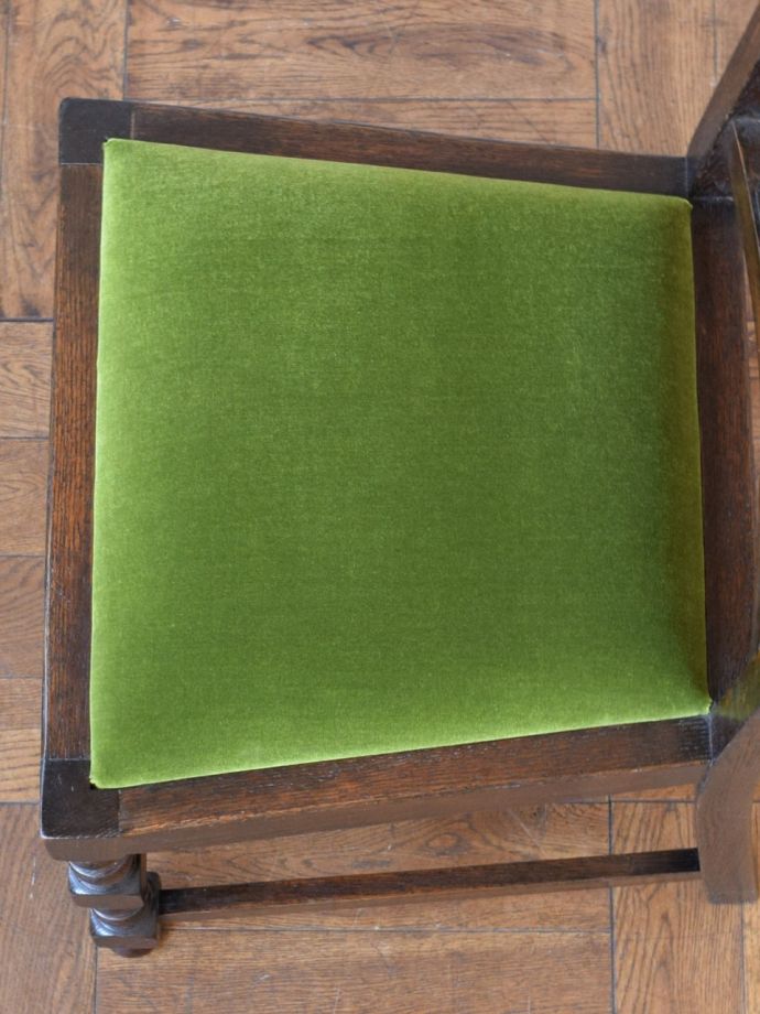 アンティークの椅子の座面