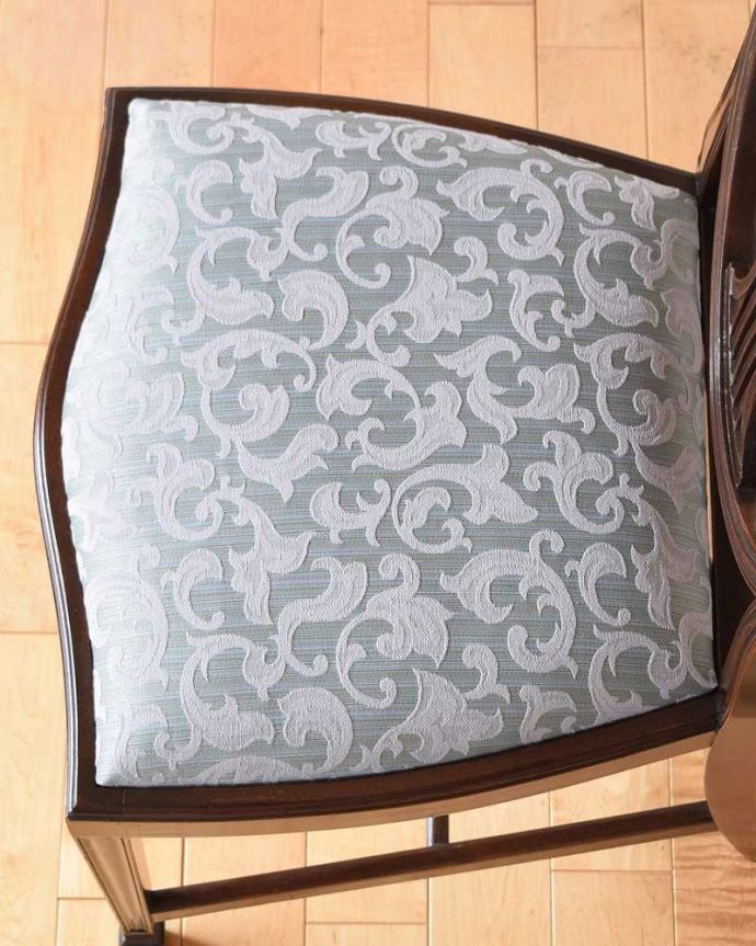 アンティークの椅子の座面