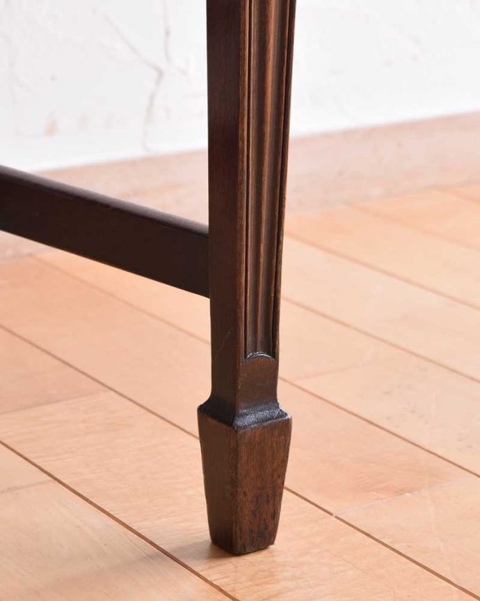 アンティーク椅子の脚