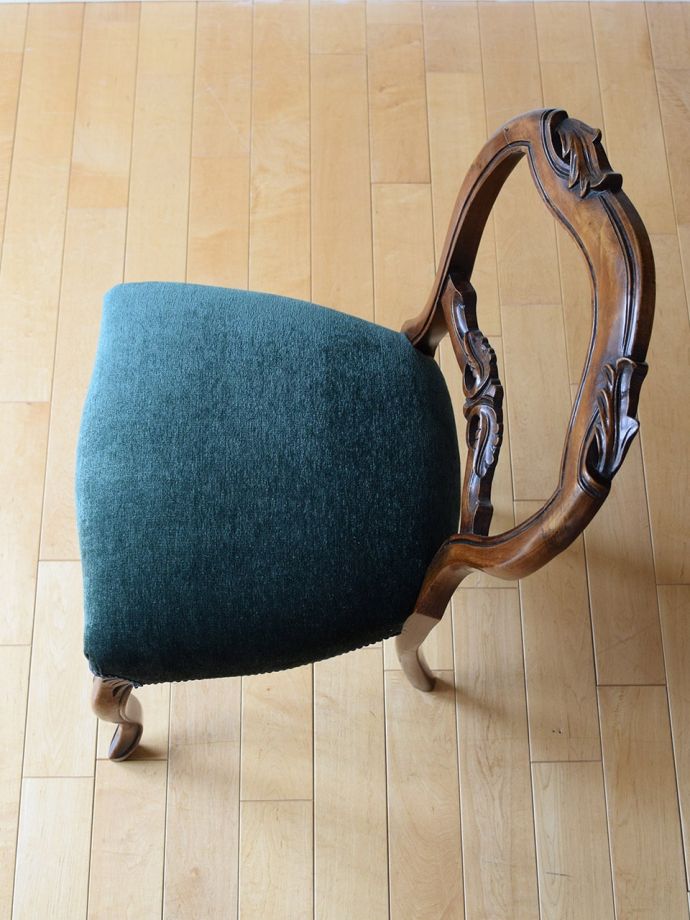 アンティークの椅子の座面