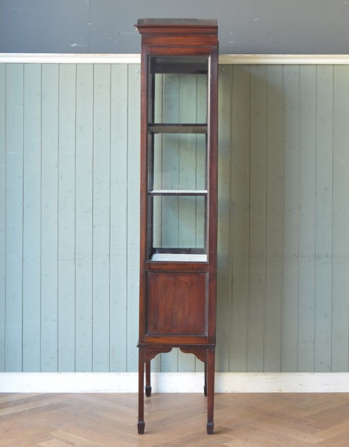 キャビネットの側面