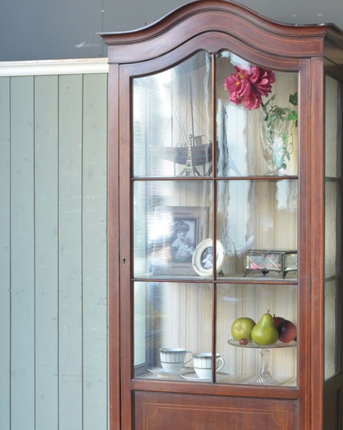 アンティークガラスの扉