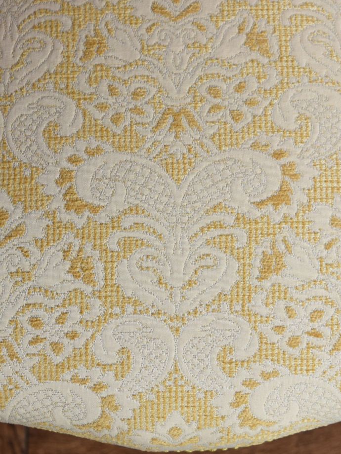 サロンチェアの座面の生地