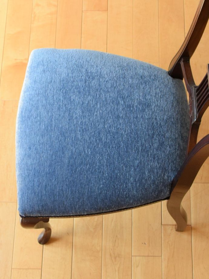 アンティークの椅子の座面