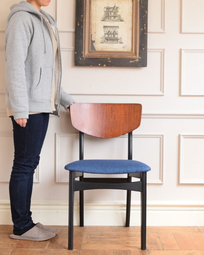 G-PLAN(Gプラン)　アンティーク チェア　G-PLANのビンテージチェア、北欧スタイルのダイニングチェア。スッキリとカッコいい北欧スタイルの椅子ミッドセンチュリーに作られた北欧デザインの椅子は新しさと懐かしさ、両方を感じさせてくれます。(k-1658-c)