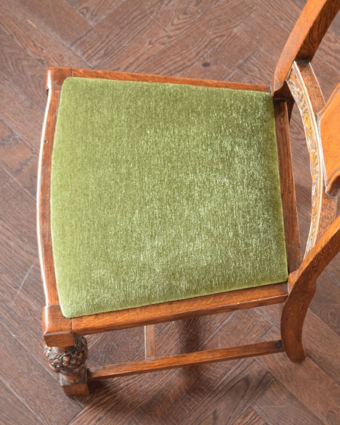 アンティークの椅子の座面