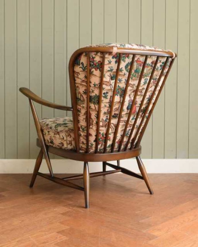 アーコールの家具　アンティーク チェア　ゆったりした時間を届けるビンテージの椅子、アーコールのラウンジチェア。やっぱりアーコール。(k-1673-c)