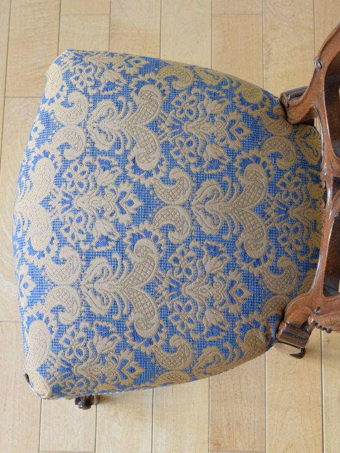 サロンチェアの座面の生地