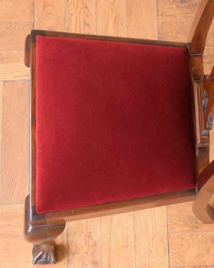 アンティークの椅子の座面