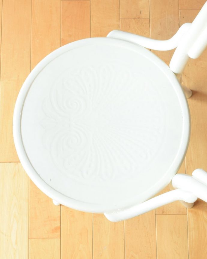 ベントウッドチェアの座面