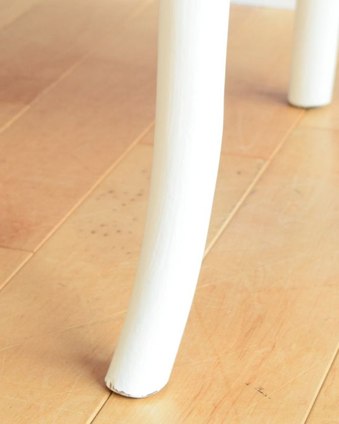 ベントウッドチェアの脚