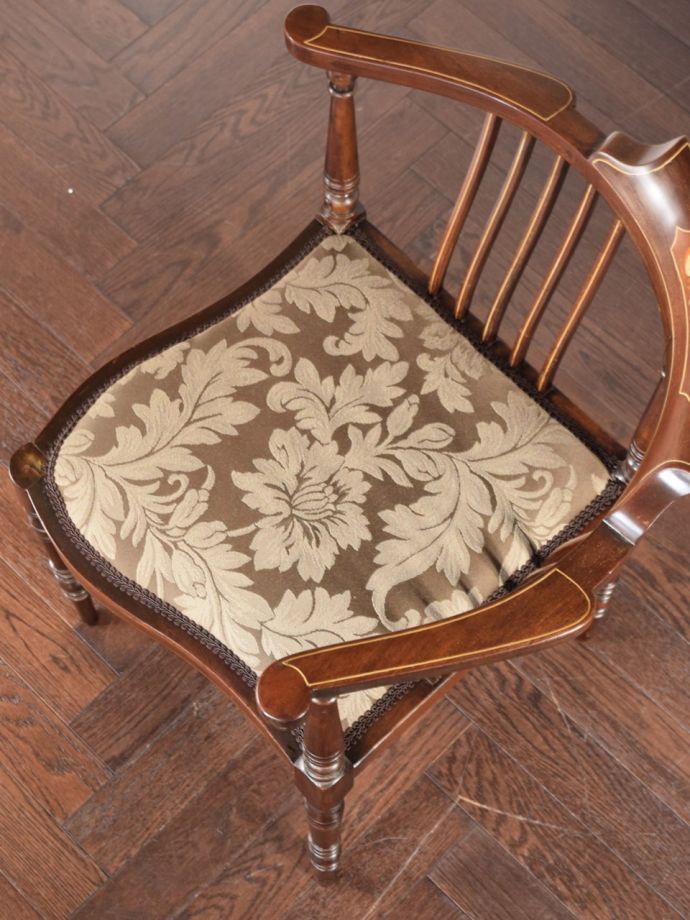 アンティーク椅子の座面