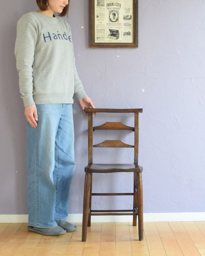 英国アンティークのチャーチチェア