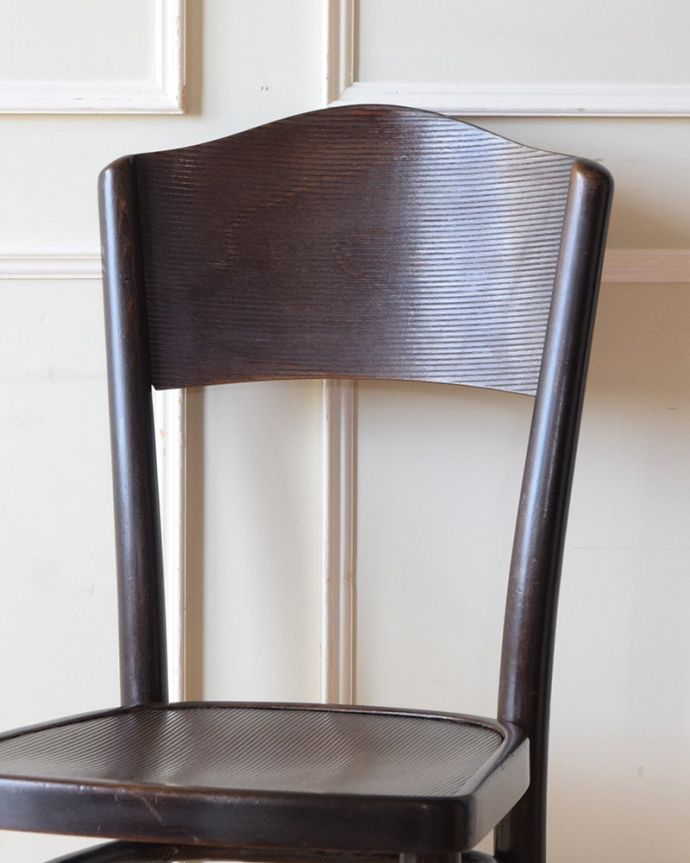 ベントウッドチェアの背もたれ