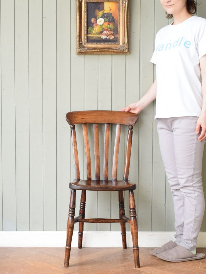 アンティークのキッチンチェア