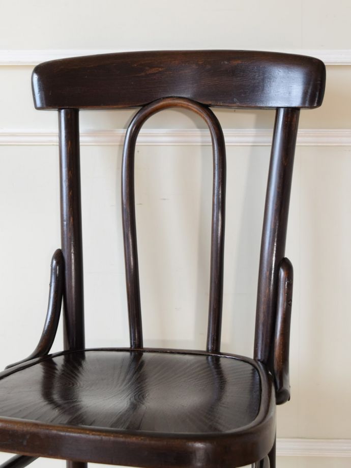 ベントウッドチェアの背もたれ