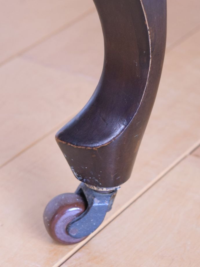 アンティーク椅子の脚