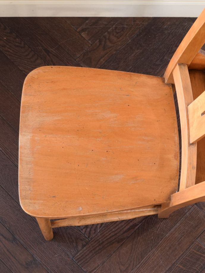 チャペルチェアの座面