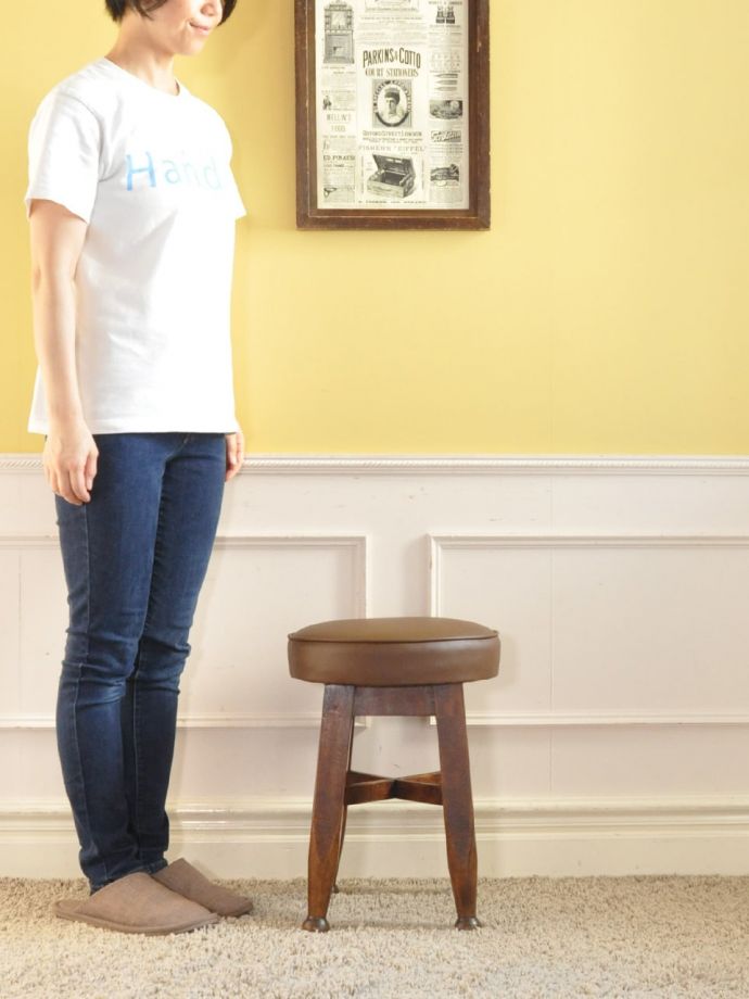 イギリスのアンティークスツール