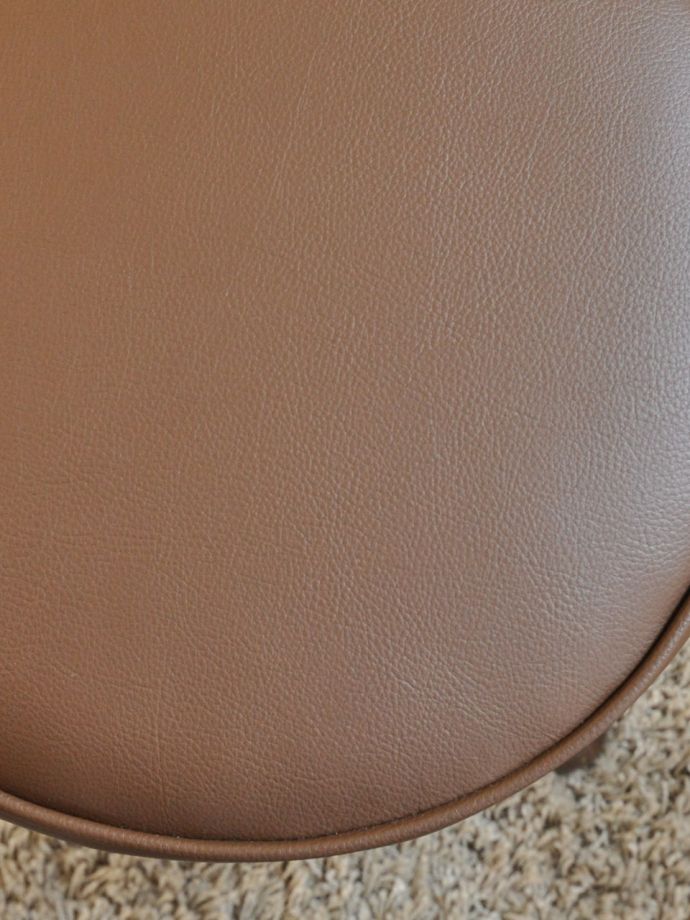 アンティークスツールの生地