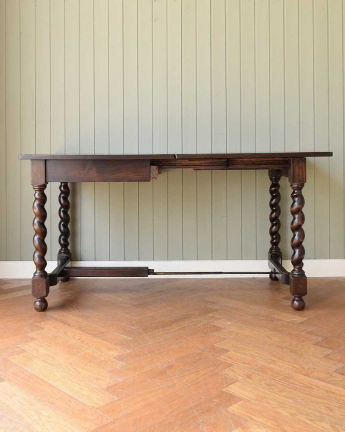 伸長式テーブルの大きさ