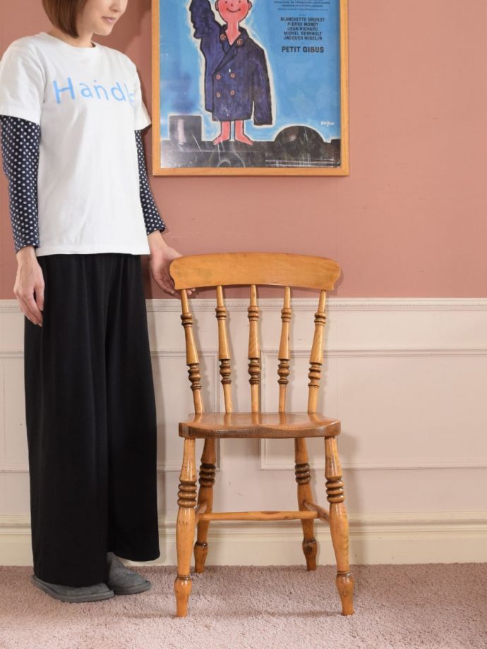 アンティークのキッチンチェア