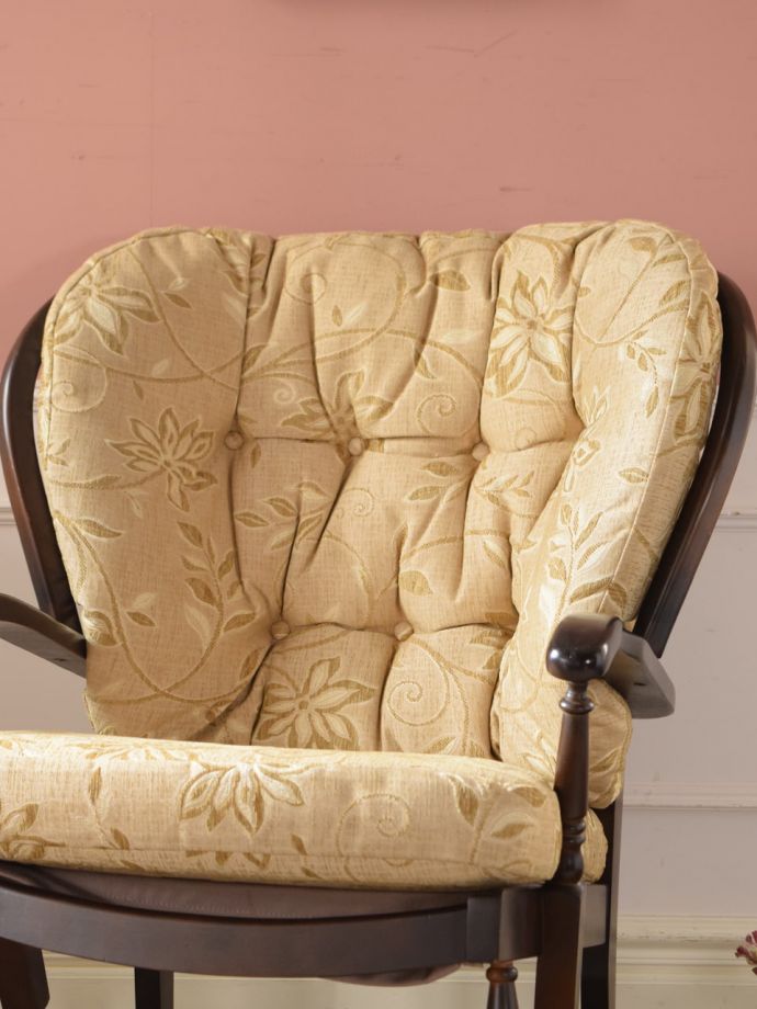 アーコールチェアの背もたれ