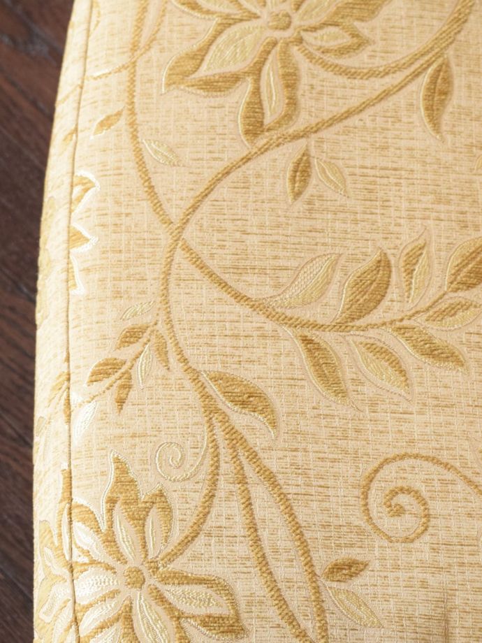 生地はオリジナルのままです