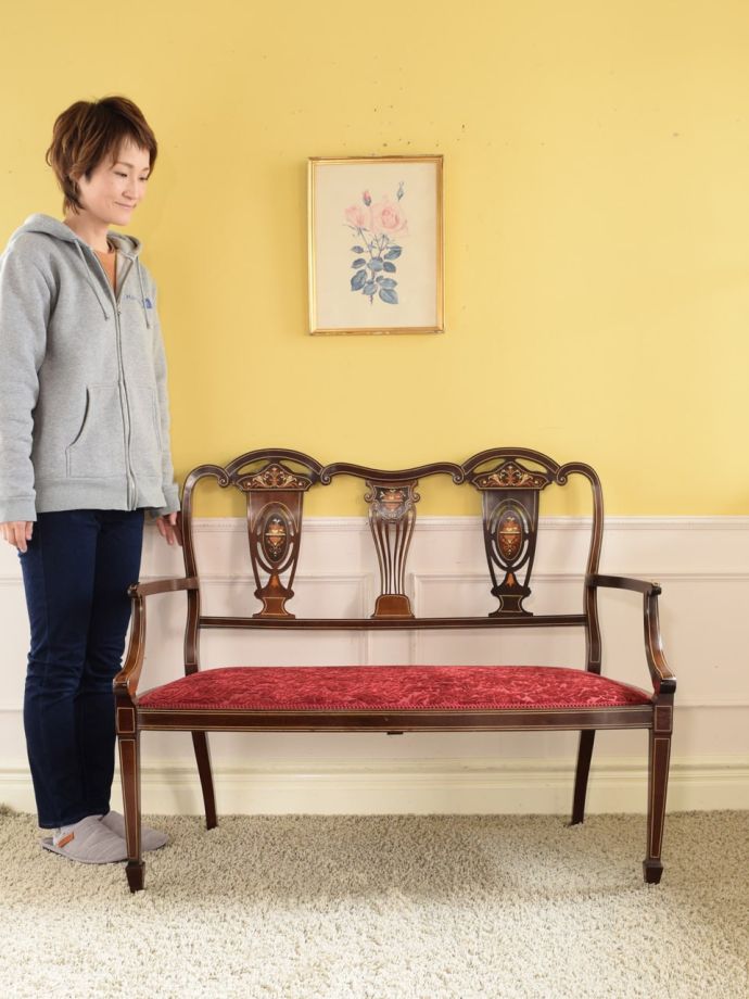 英国アンティークの椅子、セティ