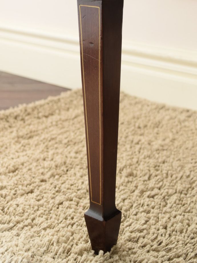 アンティーク椅子の脚