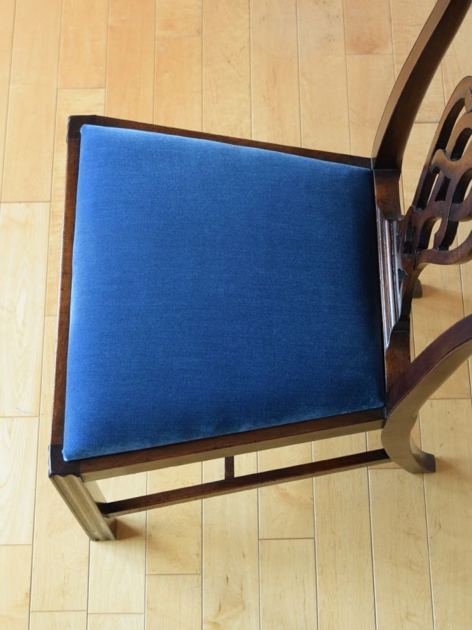 アンティークの椅子の座面