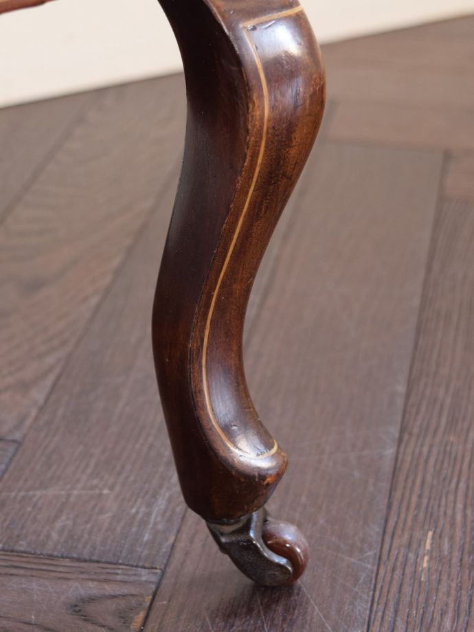 アンティーク椅子の脚