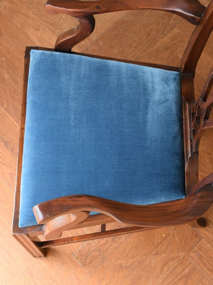 アンティークの椅子の座面