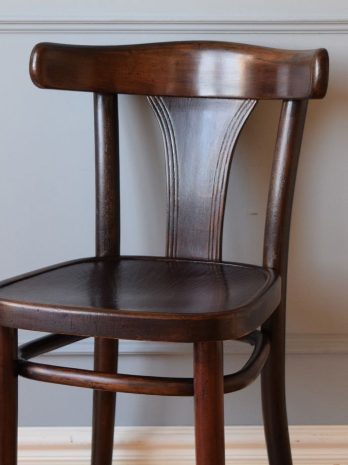 ベントウッドチェアの背もたれ