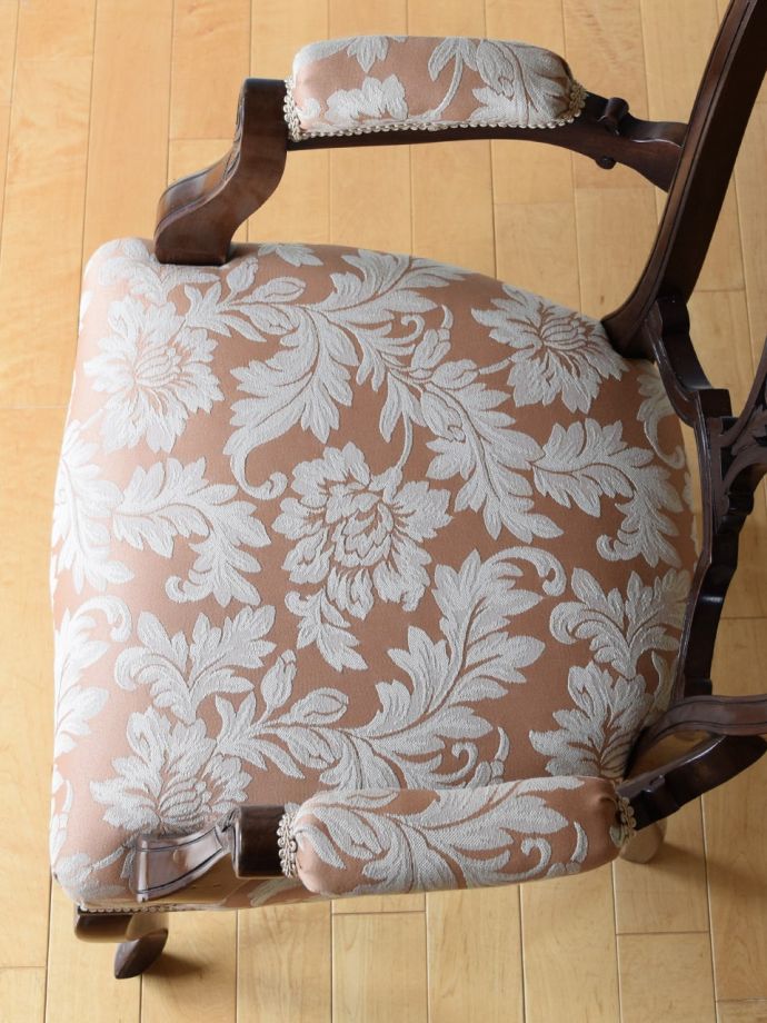 アンティークの椅子の座面