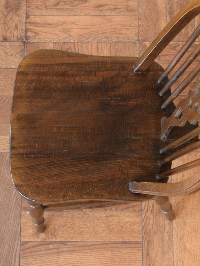 アンティークの椅子の座面