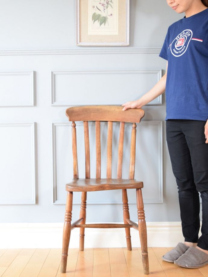 アンティークのキッチンチェア