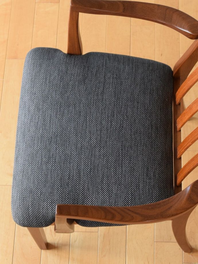 ビンテージチェアの座面