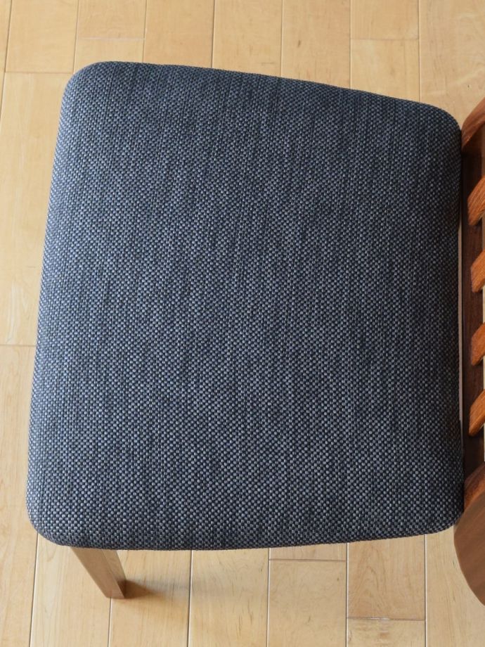 ビンテージチェアの座面