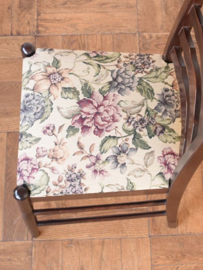 ビンテージチェアの座面