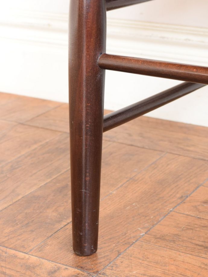 アンティーク椅子の脚