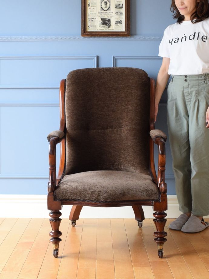 アンティークのパーソナルチェア