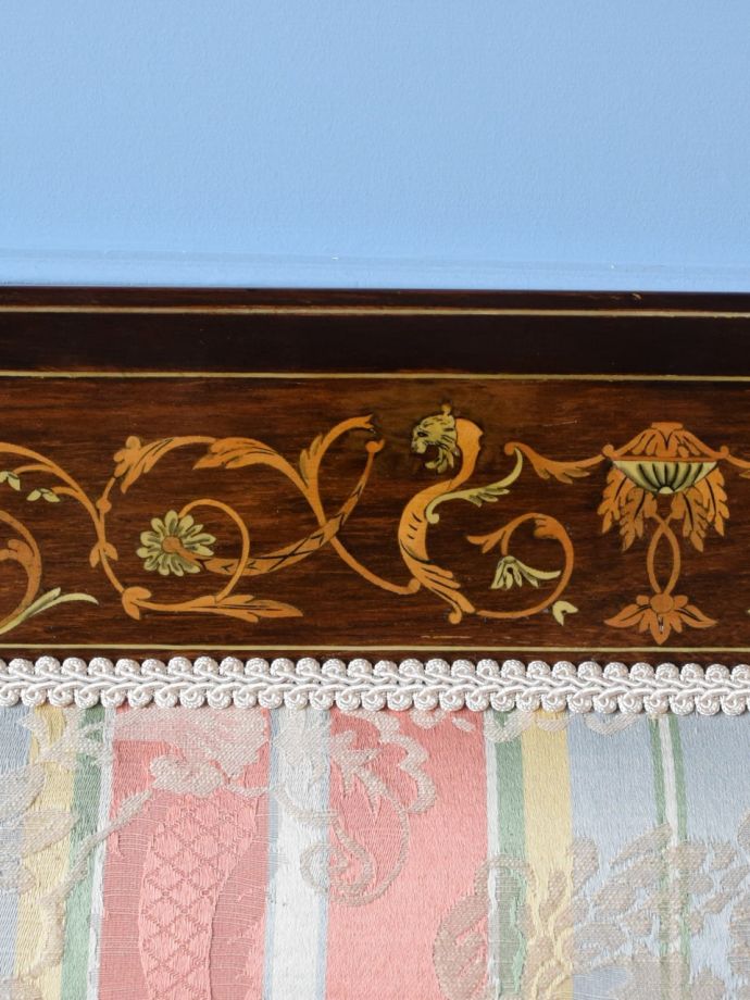 セティの華やかな装飾