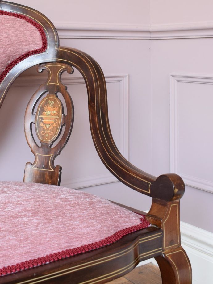 セティの肘掛け