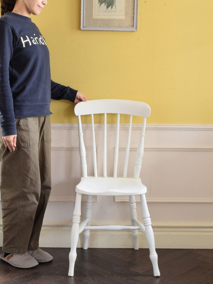 アンティークのキッチンチェア