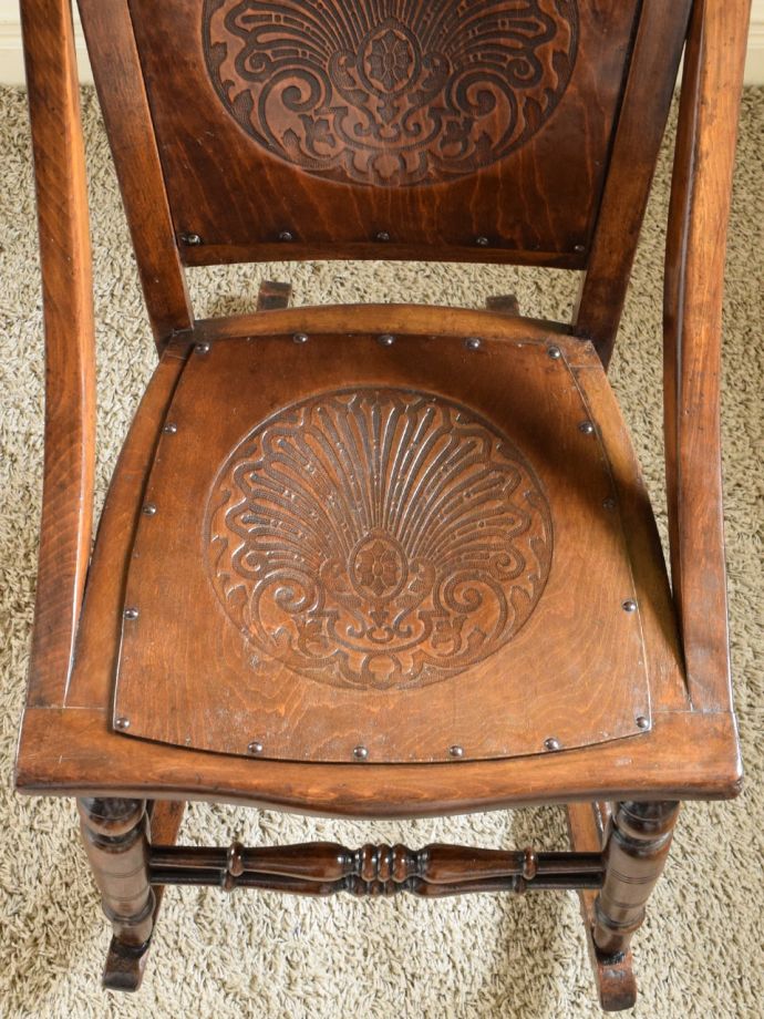 ロッキングチェアの座面