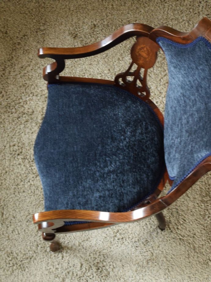 アンティークの椅子の座面