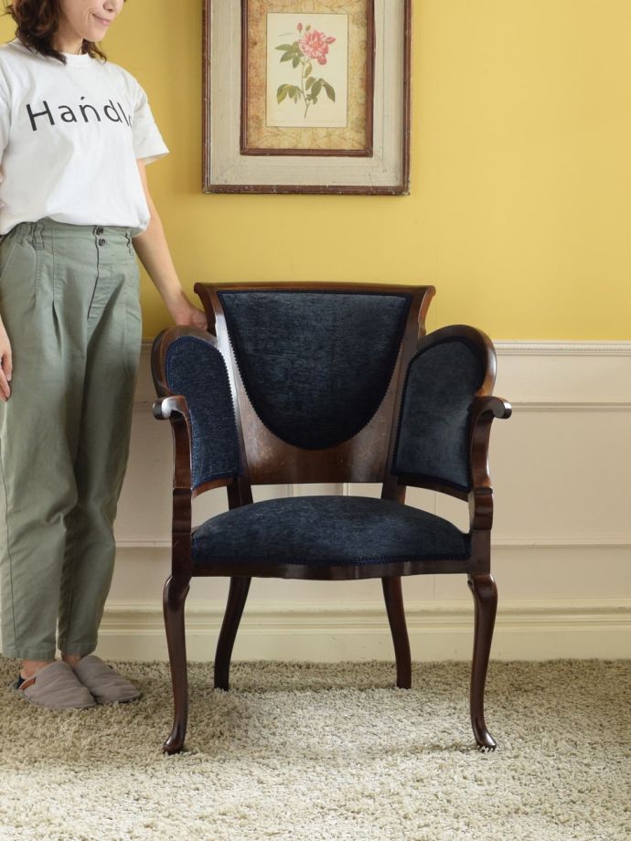 アンティークのパーソナルチェア