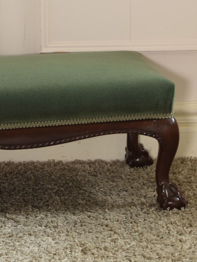 アンティークの椅子